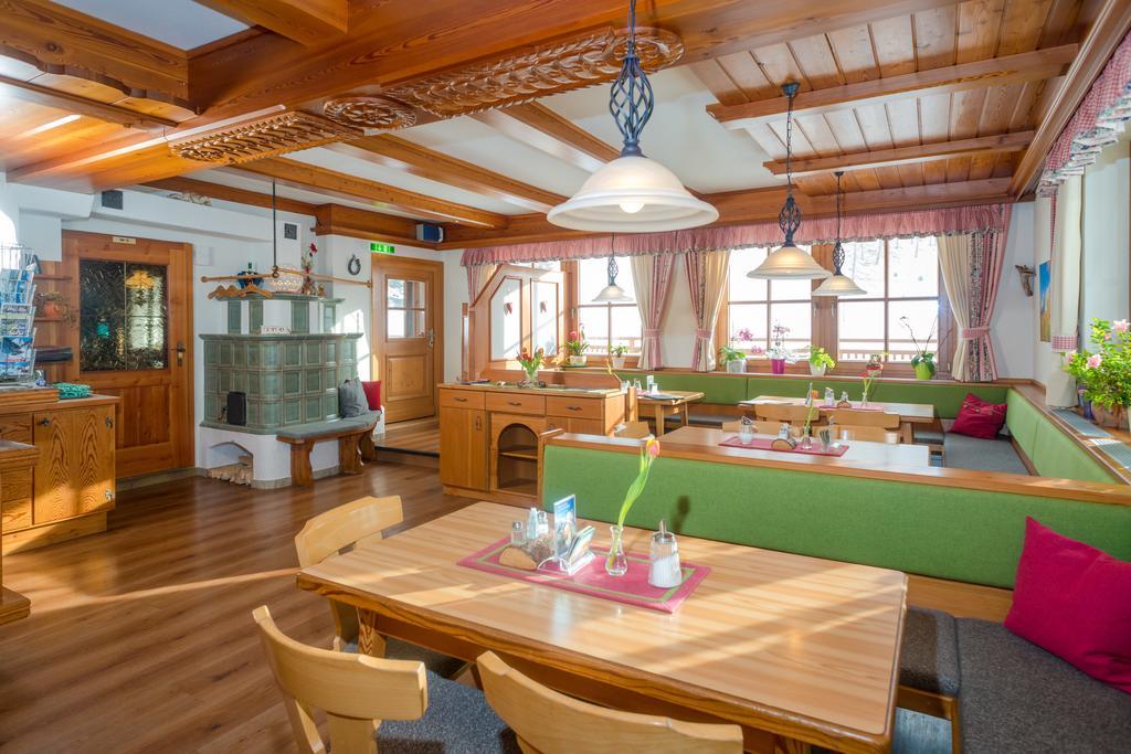 Gloesalm Appartement Ramsau am Dachstein Kamer foto